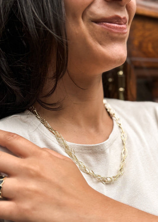 Collar Lumen